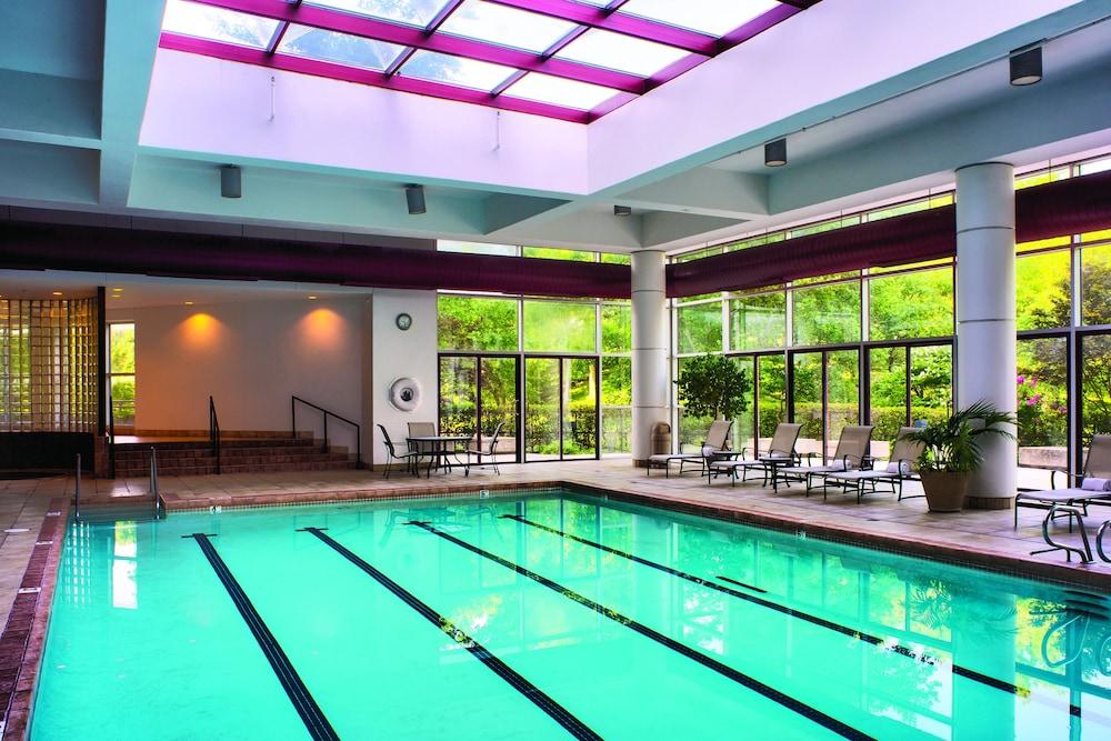 Doubletree By Hilton Tulsa At Warren Place Bagian luar foto